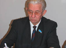 Более 20 лет Борис Сидорович является депутатом Уральского городского маслихата